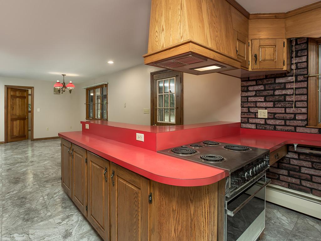 16 Valley Hill Road Pelham, NH 03076 - Photo 14 of 36