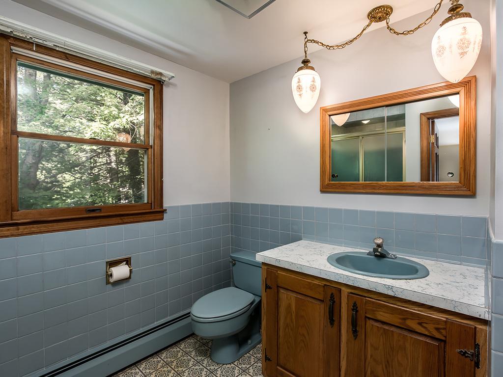 16 Valley Hill Road Pelham, NH 03076 - Photo 25 of 36