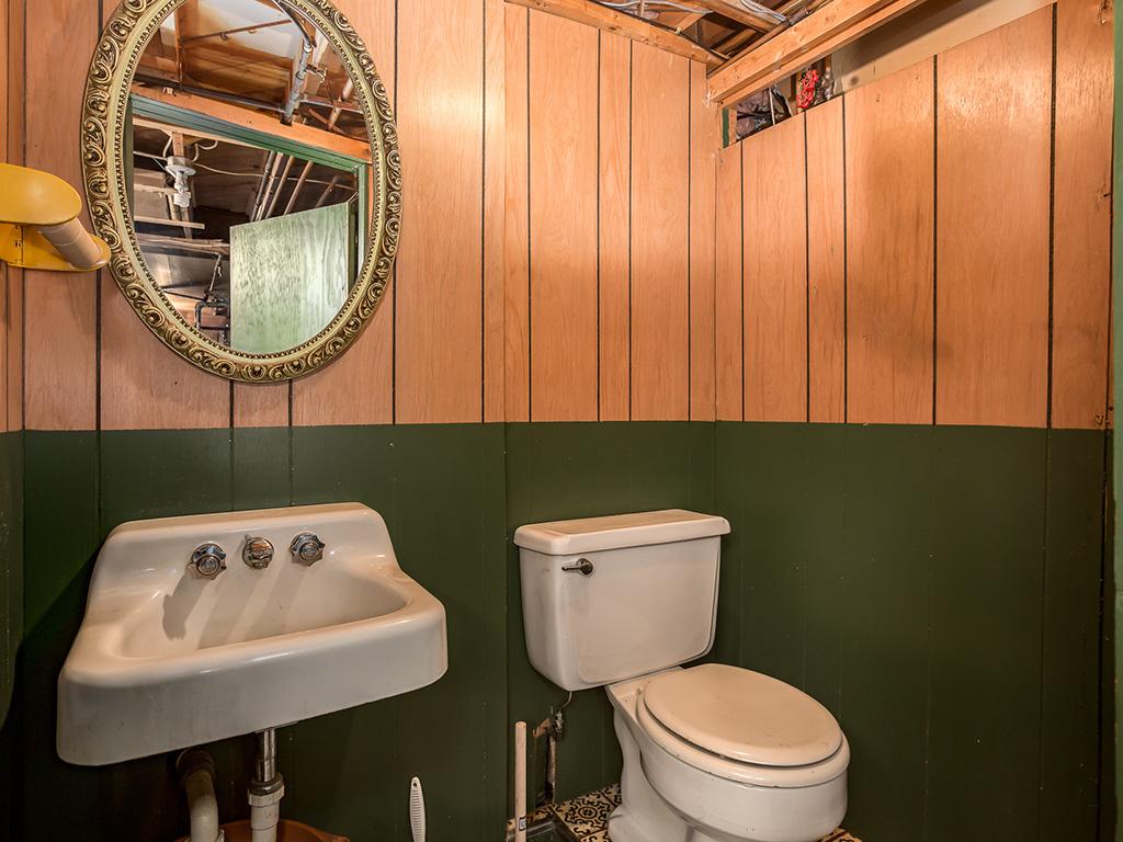 16 Valley Hill Road Pelham, NH 03076 - Photo 29 of 36