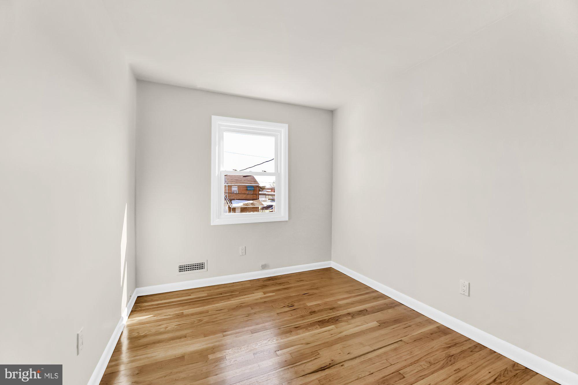 1763 Stokesley Road Baltimore, MD 21222 - Photo 15 of 28