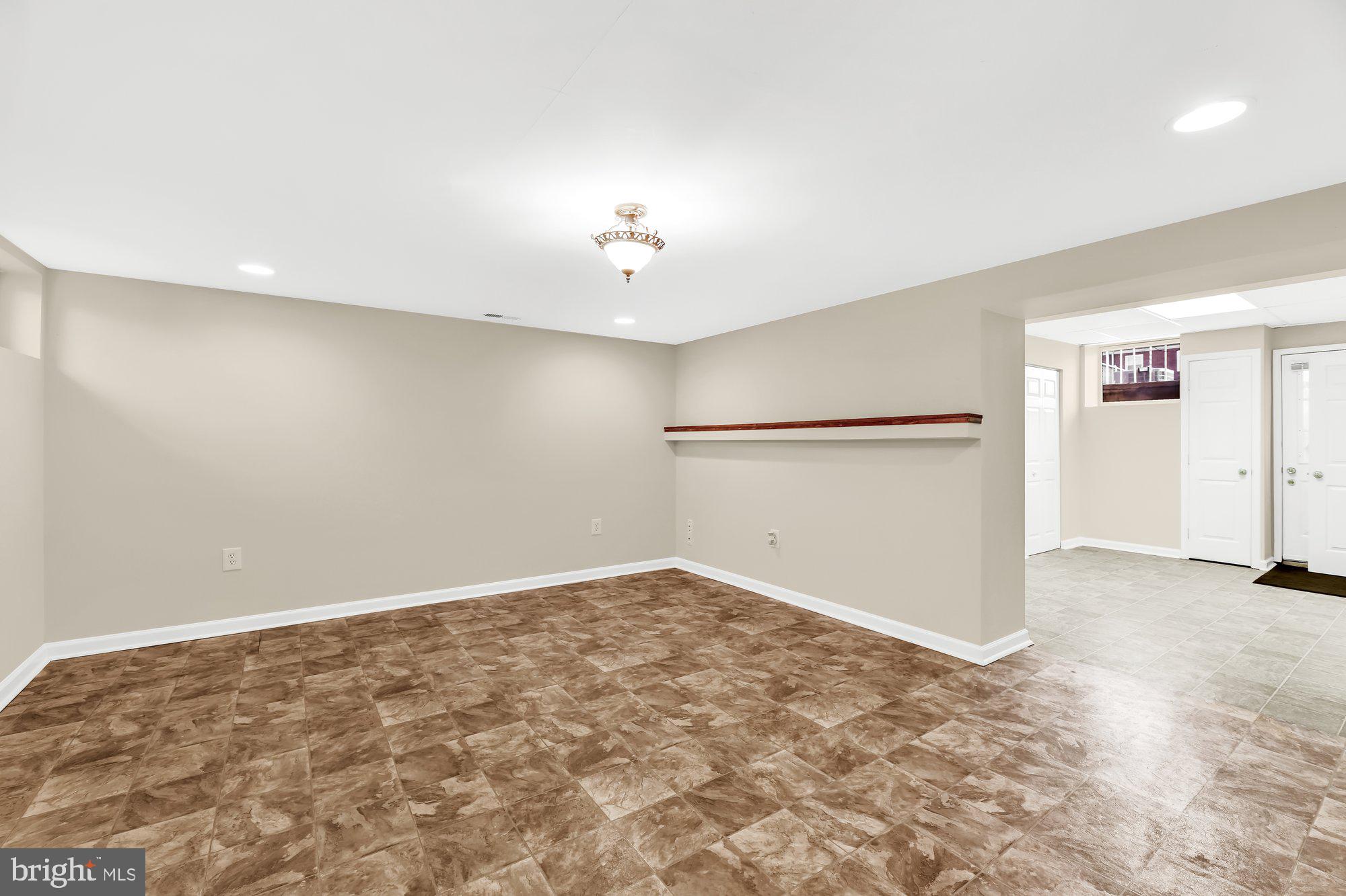 1763 Stokesley Road Baltimore, MD 21222 - Photo 21 of 28