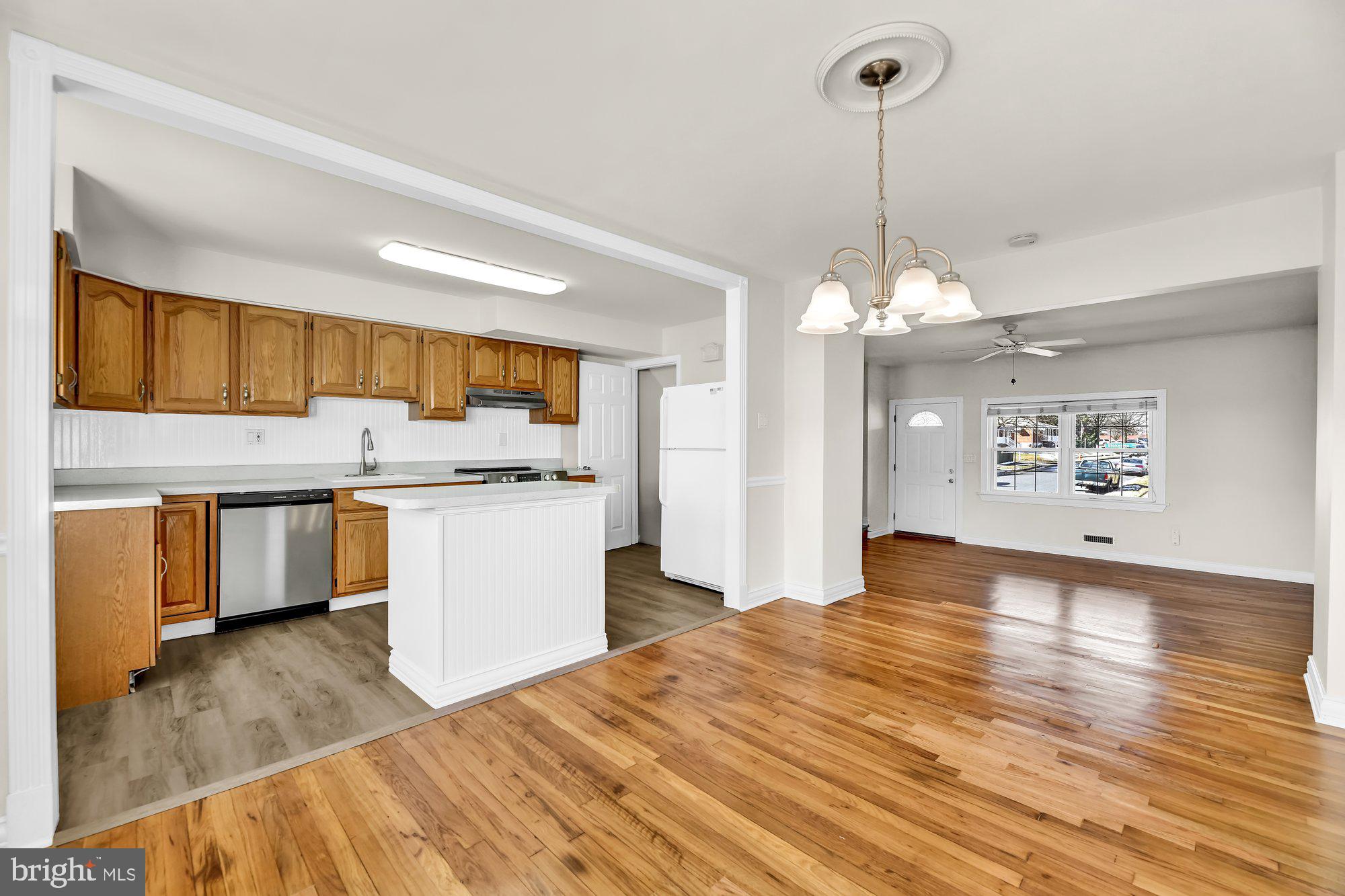 1763 Stokesley Road Baltimore, MD 21222 - Photo 8 of 28
