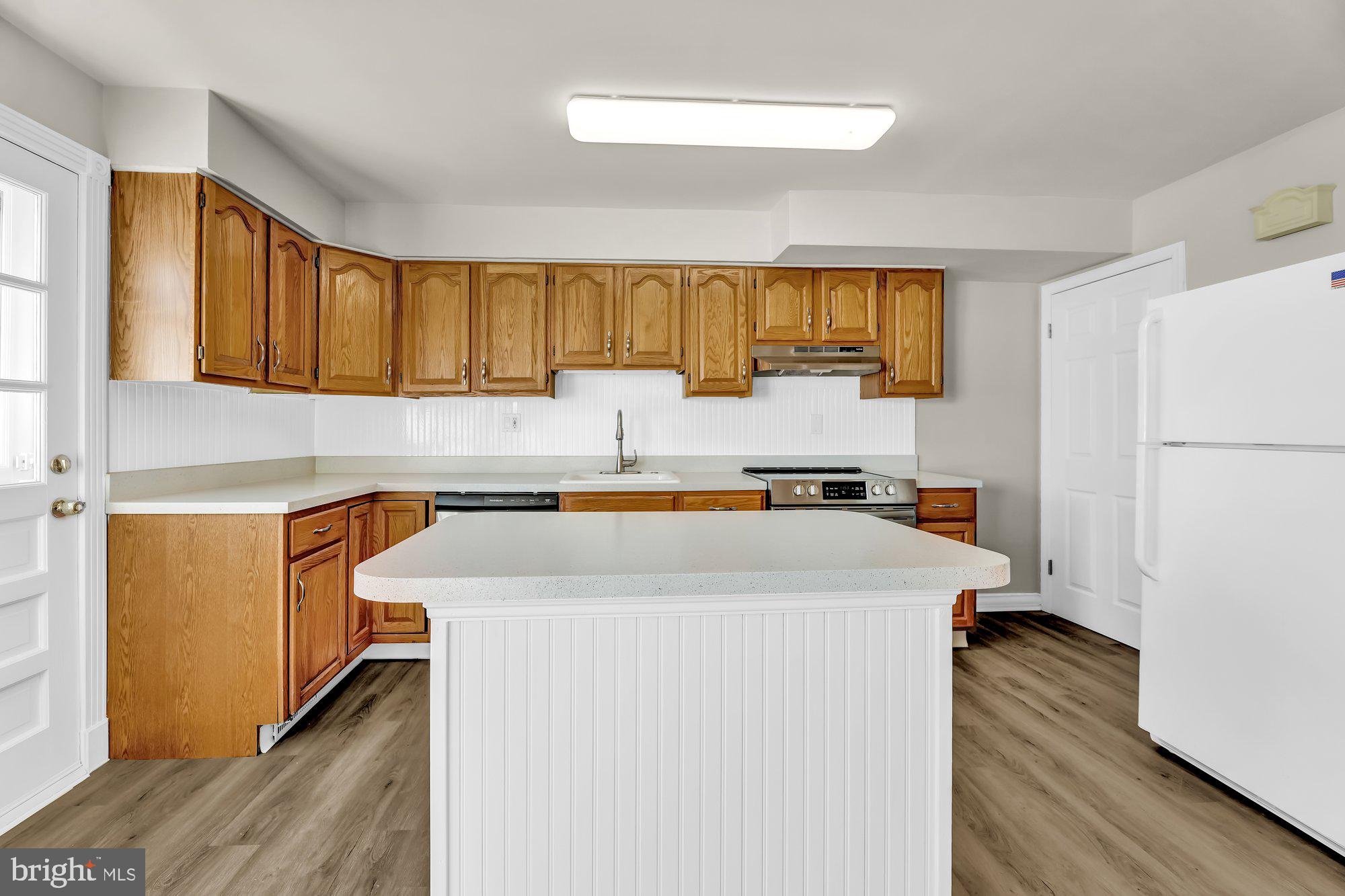 1763 Stokesley Road Baltimore, MD 21222 - Photo 9 of 28