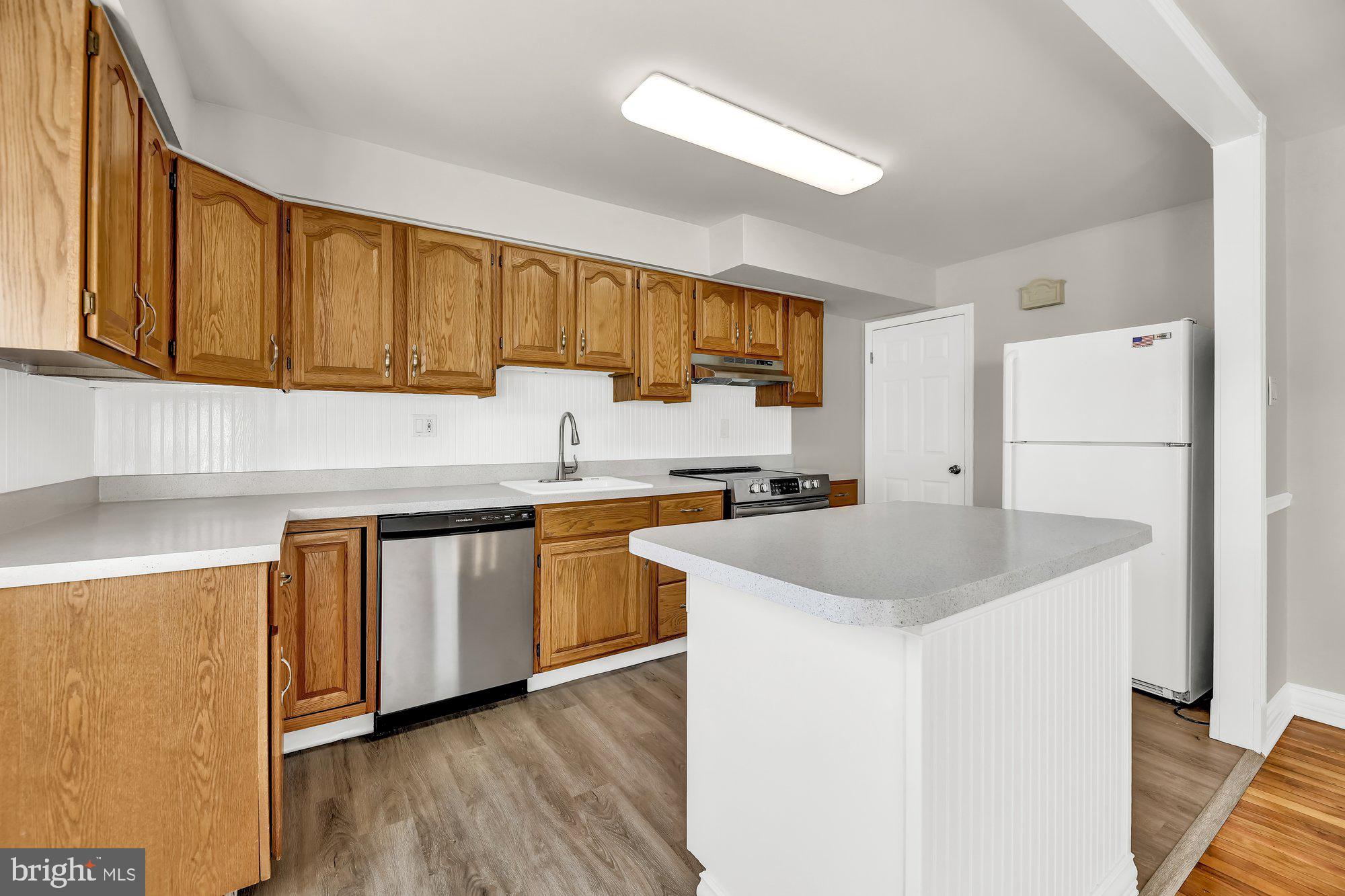 1763 Stokesley Road Baltimore, MD 21222 - Photo 10 of 28