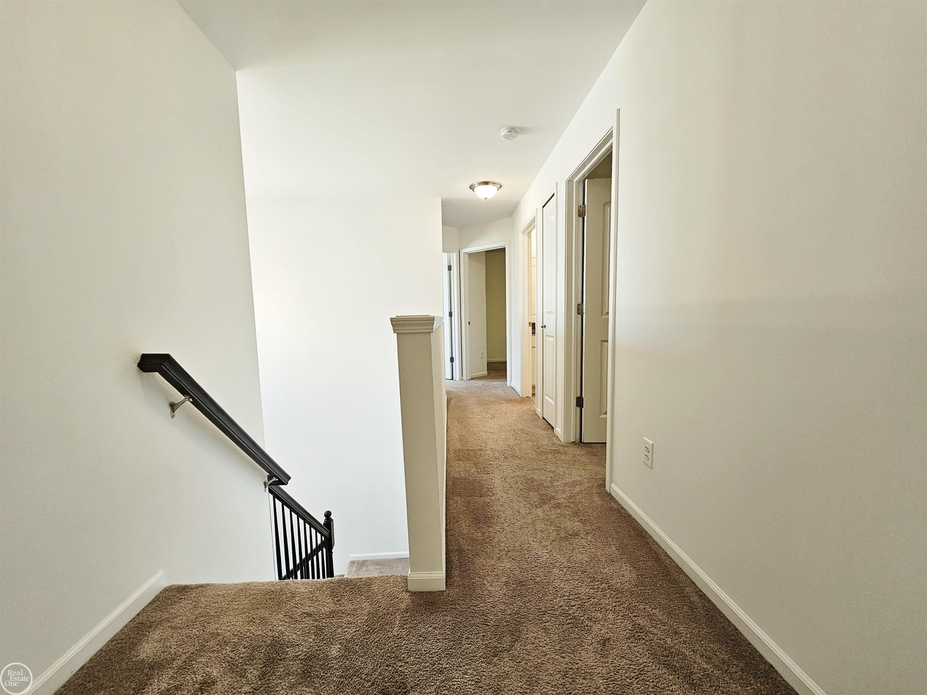 13401 Stamford Road Belleville, MI 48111 - Photo 18 of 44 50142666-5ed7d486-037d-4d0d-9965-62c95226dc15.JPG