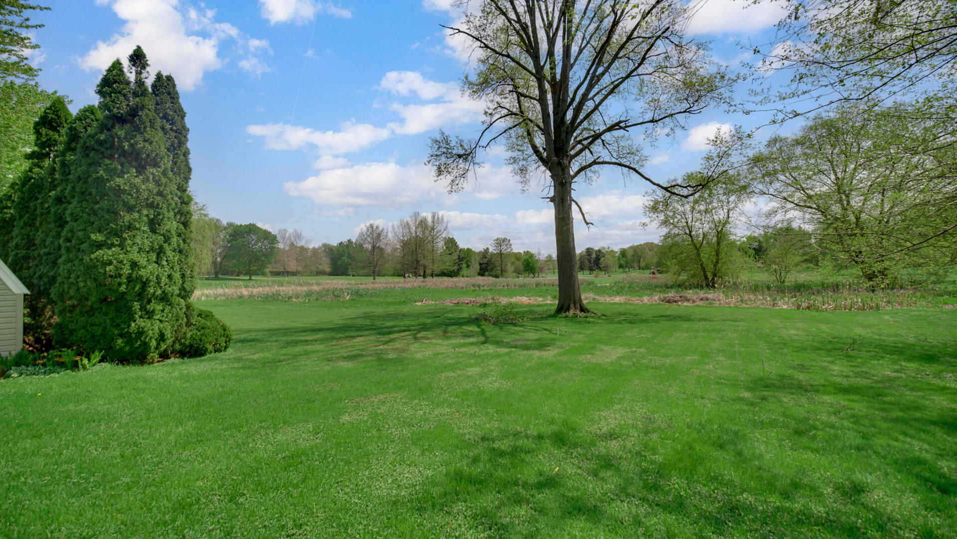 2212 SW Road La Porte, IN 46350 - Photo 57 of 62 1919x1080