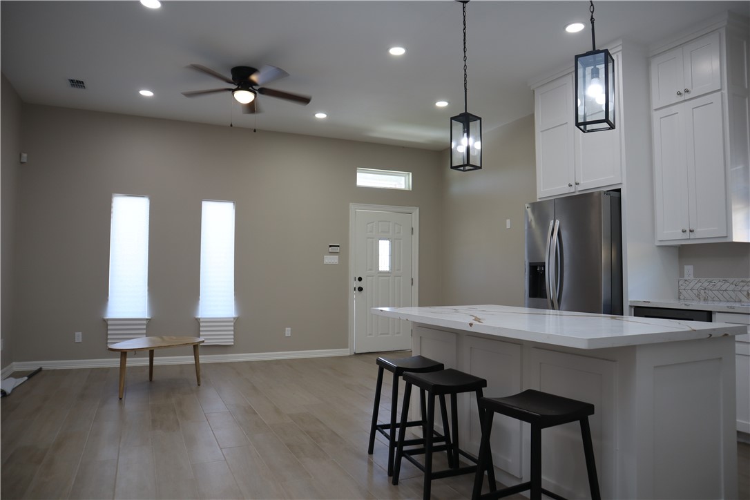 507 West Ragland Avenue Kingsville, TX 78363 - Photo 2 of 11
