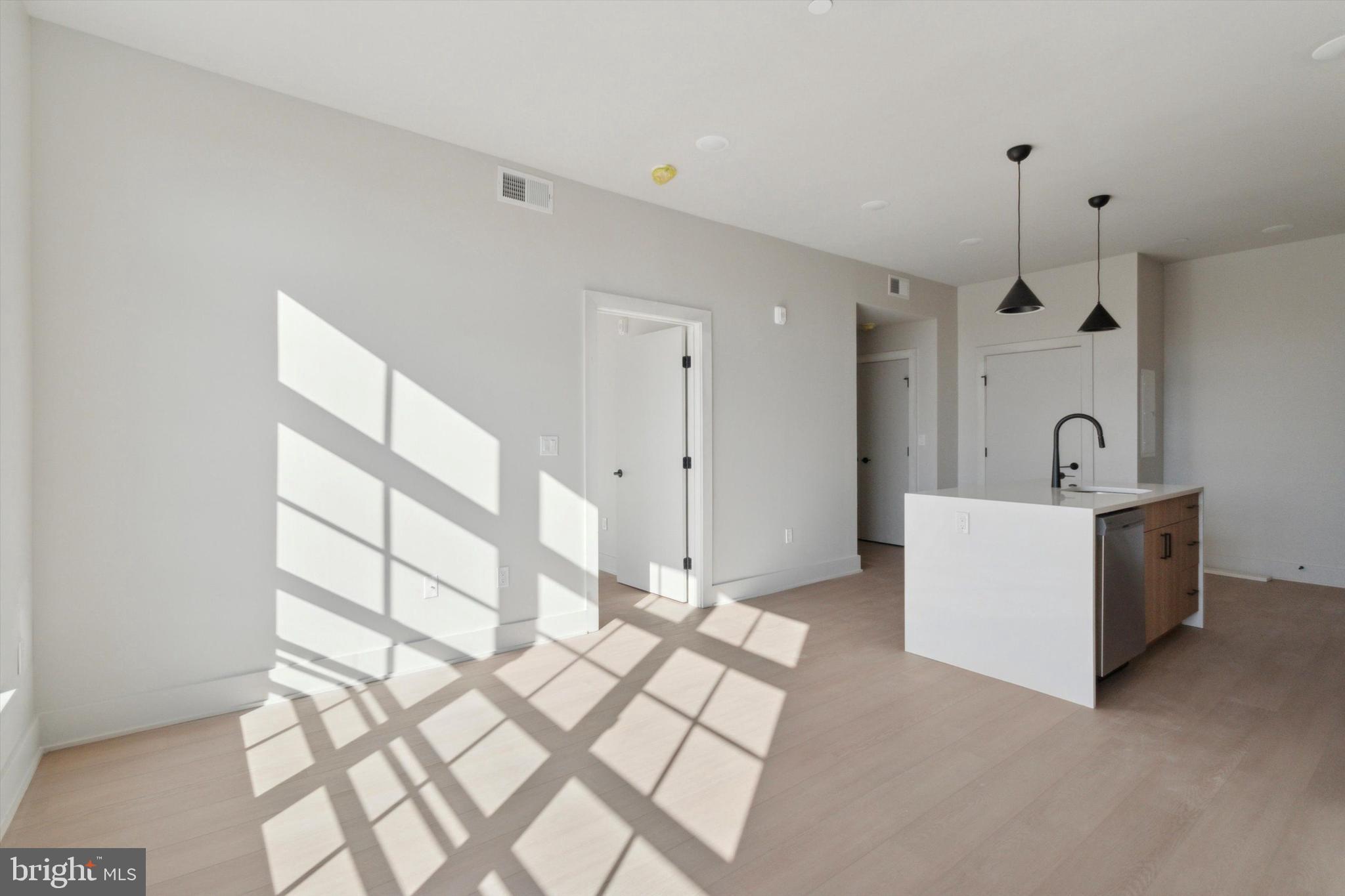 5521 Wayne Avenue, Unit 305 Philadelphia, PA 19144 - Photo 10 of 11