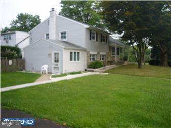 62 Home Road Hatboro, PA 19040 - Photo 1 of 12 Exterior Side