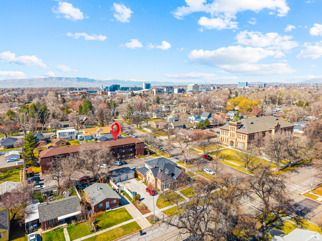 460 200 South Provo, UT 84606 - Photo 66 of 66 View of urban area featuring mountains