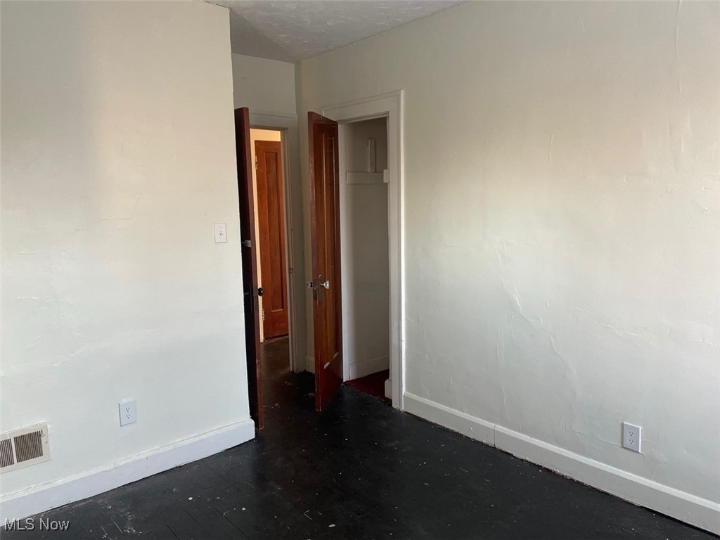 1657 Cliffview Road Cleveland, OH 44112 - Photo 18 of 26