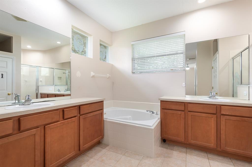 13409 Via Roma Circle Clermont, FL 34711 - Photo 14 of 29