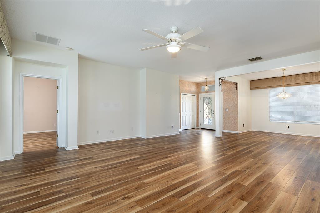 13409 Via Roma Circle Clermont, FL 34711 - Photo 8 of 31