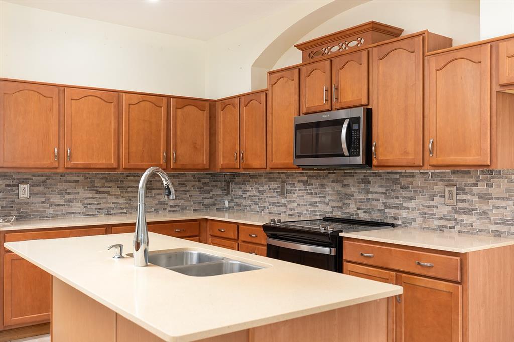 13409 Via Roma Circle Clermont, FL 34711 - Photo 10 of 31