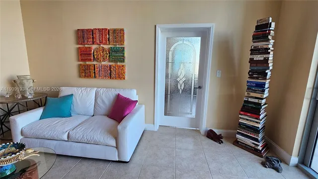 $489,731 | 9055 Southwest 73rd Court, Unit 701, Miami, FL 33156