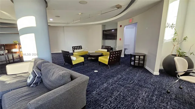 $489,731 | 9055 Southwest 73rd Court, Unit 701, Miami, FL 33156