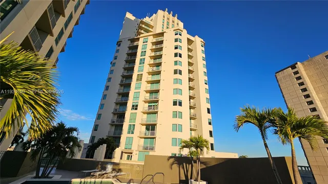 $489,731 | 9055 Southwest 73rd Court, Unit 701, Miami, FL 33156