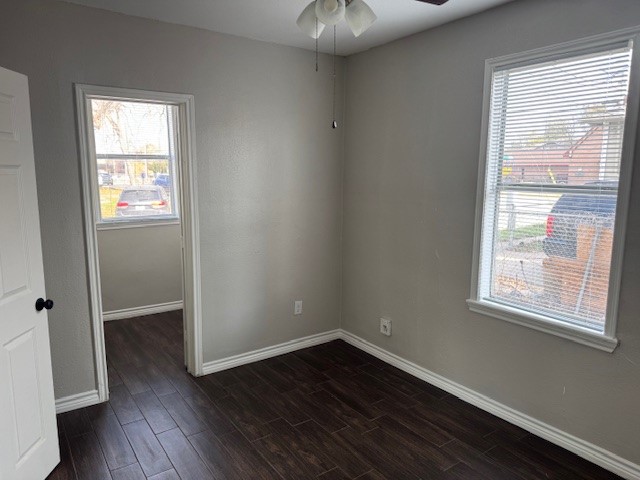 2516 Berry Street Houston, TX 77004 - Photo 10 of 13 Front Bedroom