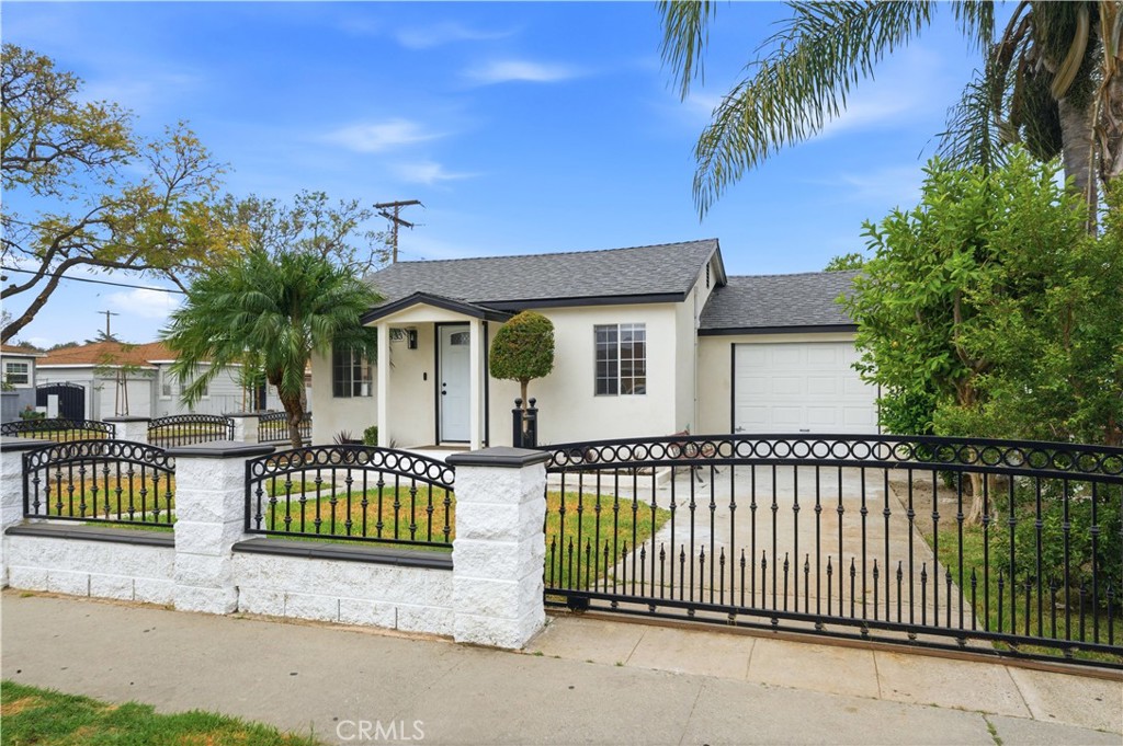 6833 Crafton Avenue Bell, CA 90201 - Photo 5 of 31