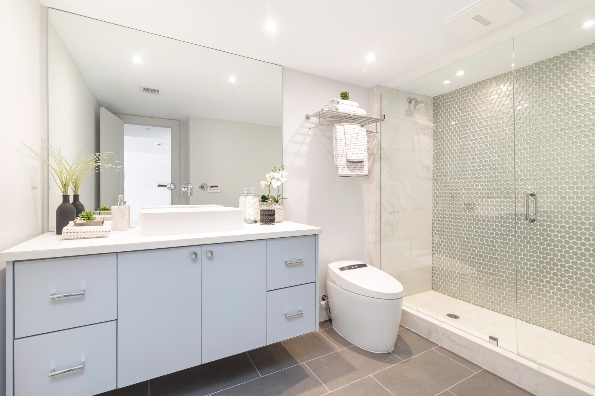 2773 South Ocean Boulevard, Unit 505 Palm Beach, FL 33480 - Photo 15 of 32 a bathroom with a sink toilet and shower