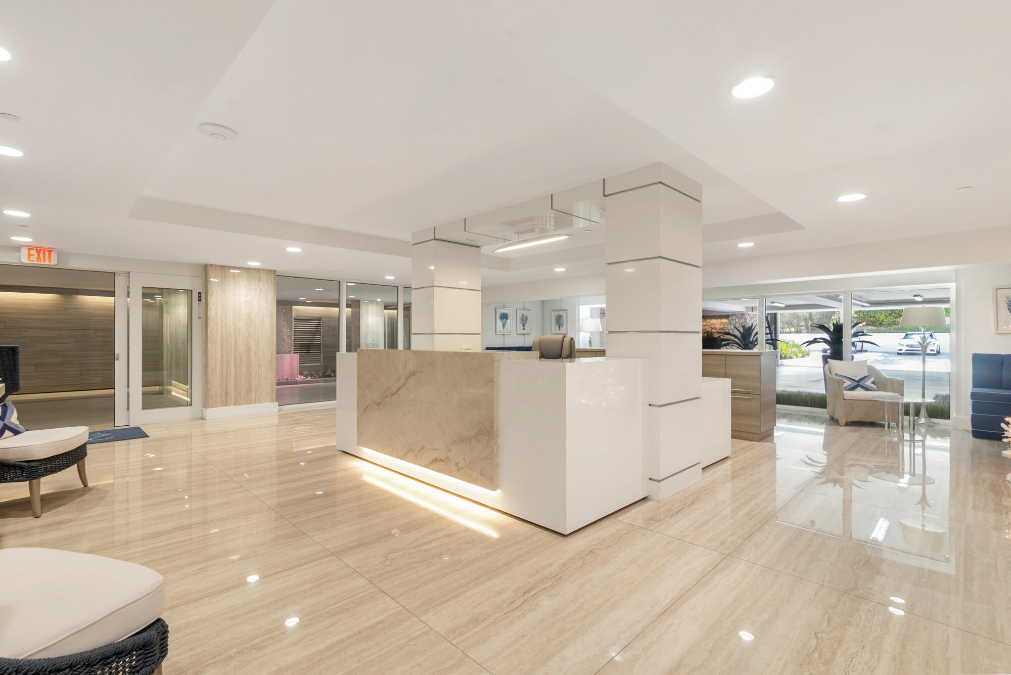 2773 South Ocean Boulevard, Unit 505 Palm Beach, FL 33480 - Photo 26 of 32 a view of a kitchen and dining room