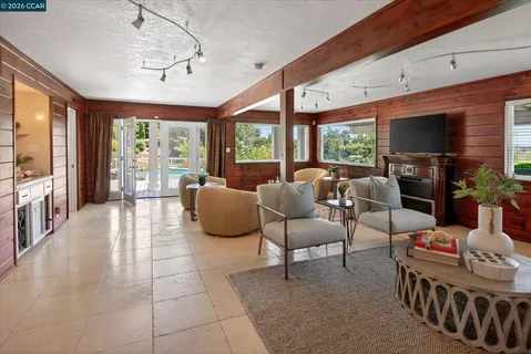 $2,999,000 | 671 Logan Lane, Danville, CA 94526