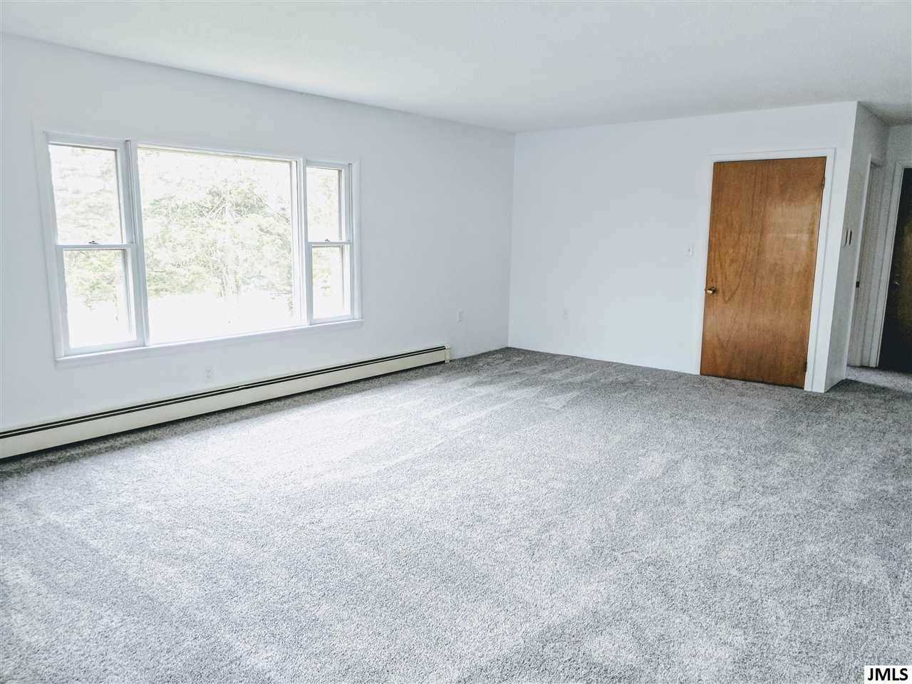 2671 South Tripp Road Osseo, MI 49266 - Photo 6 of 36
