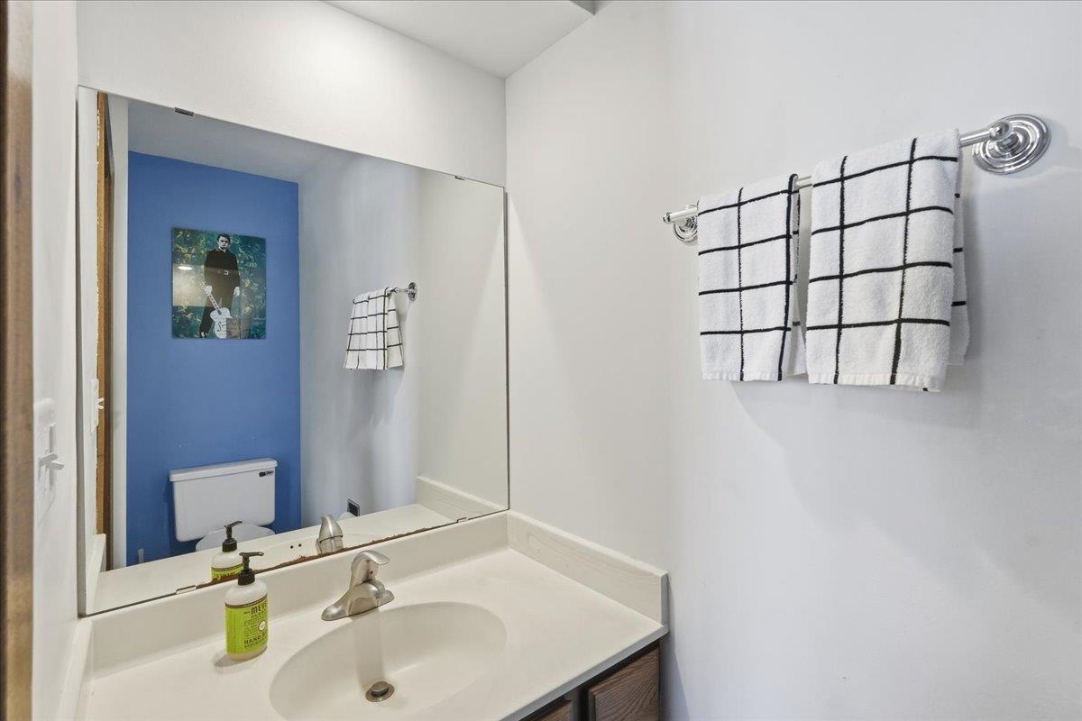 4162 Alvarez Avenue Madison, WI 53714 - Photo 15 of 34