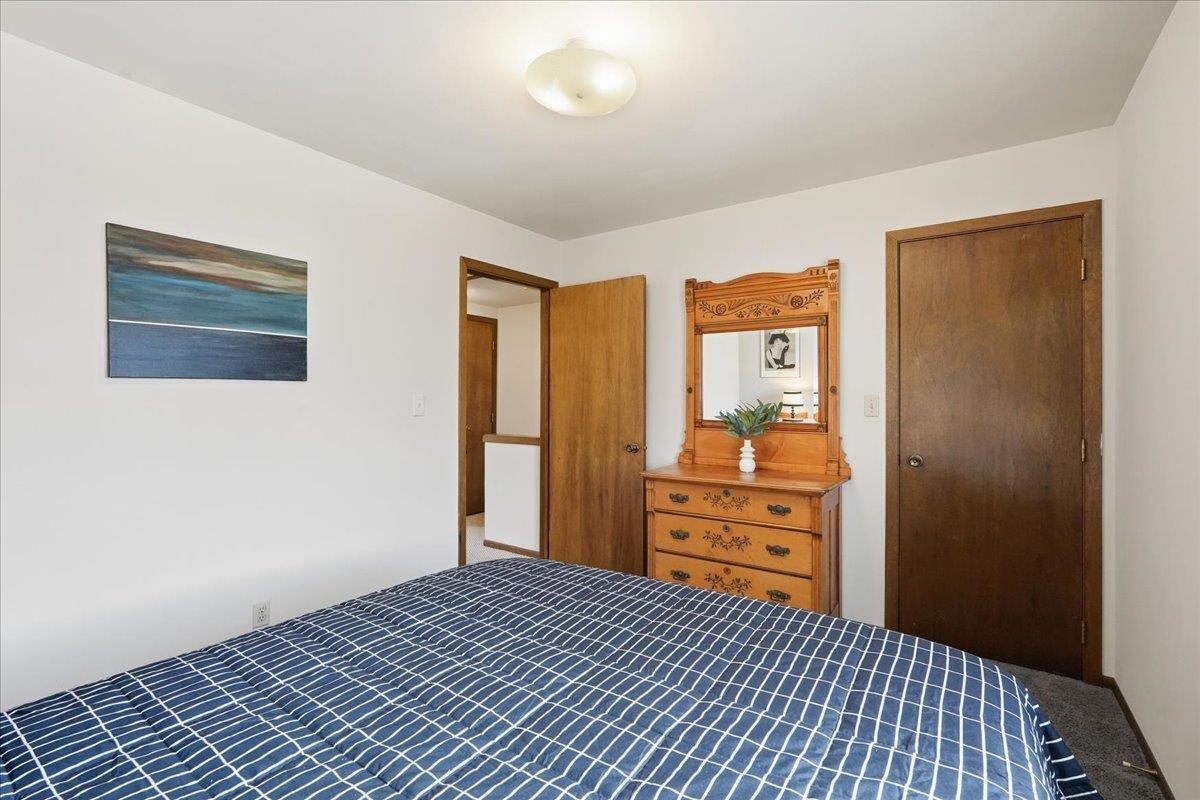 4162 Alvarez Avenue Madison, WI 53714 - Photo 18 of 34