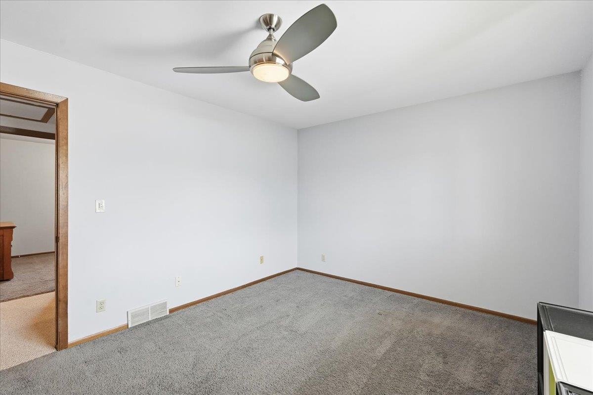 4162 Alvarez Avenue Madison, WI 53714 - Photo 22 of 34