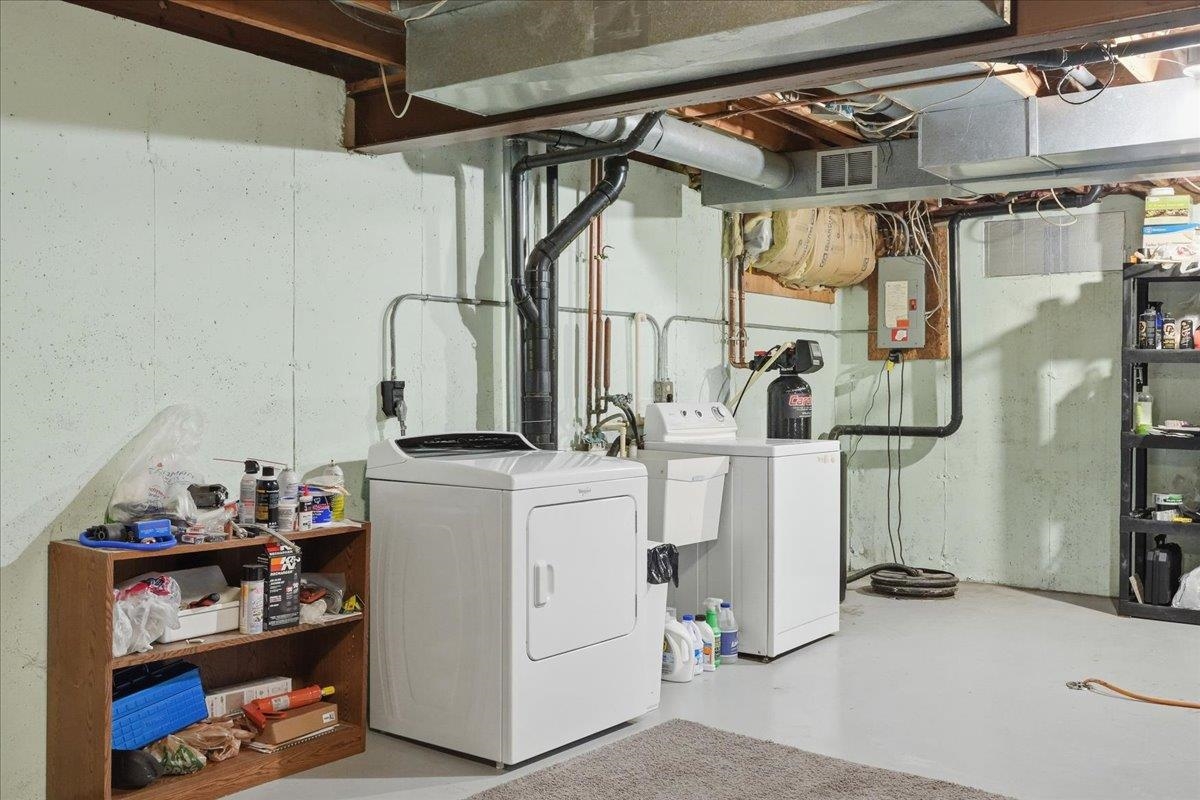 4162 Alvarez Avenue Madison, WI 53714 - Photo 27 of 34