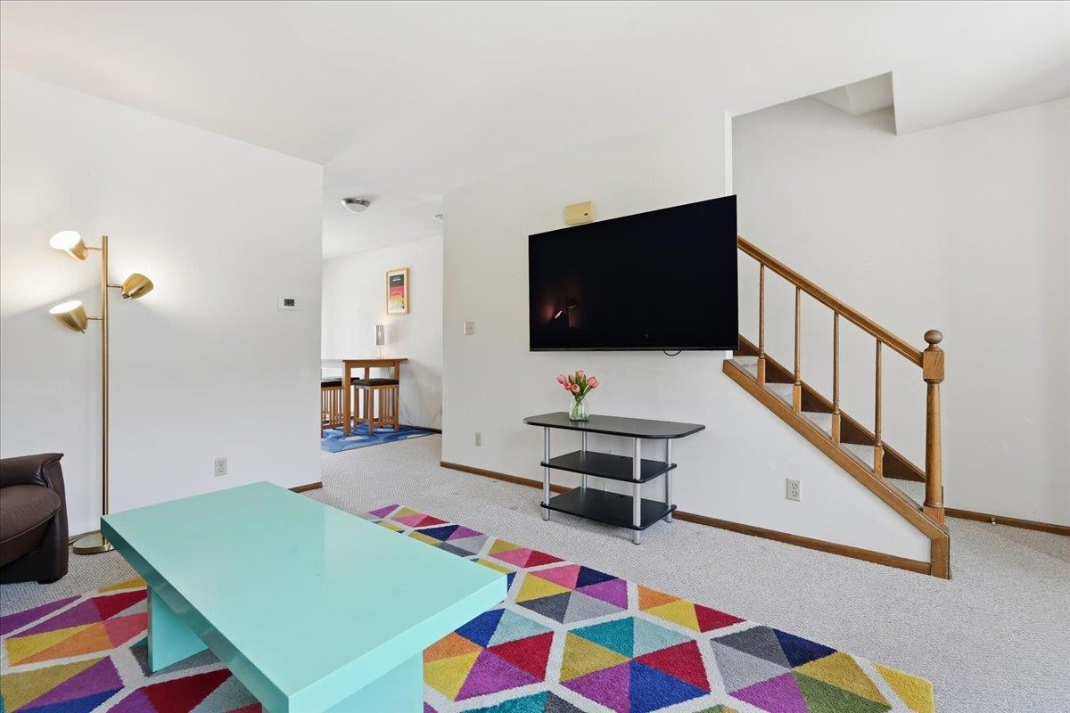 4162 Alvarez Avenue Madison, WI 53714 - Photo 3 of 34