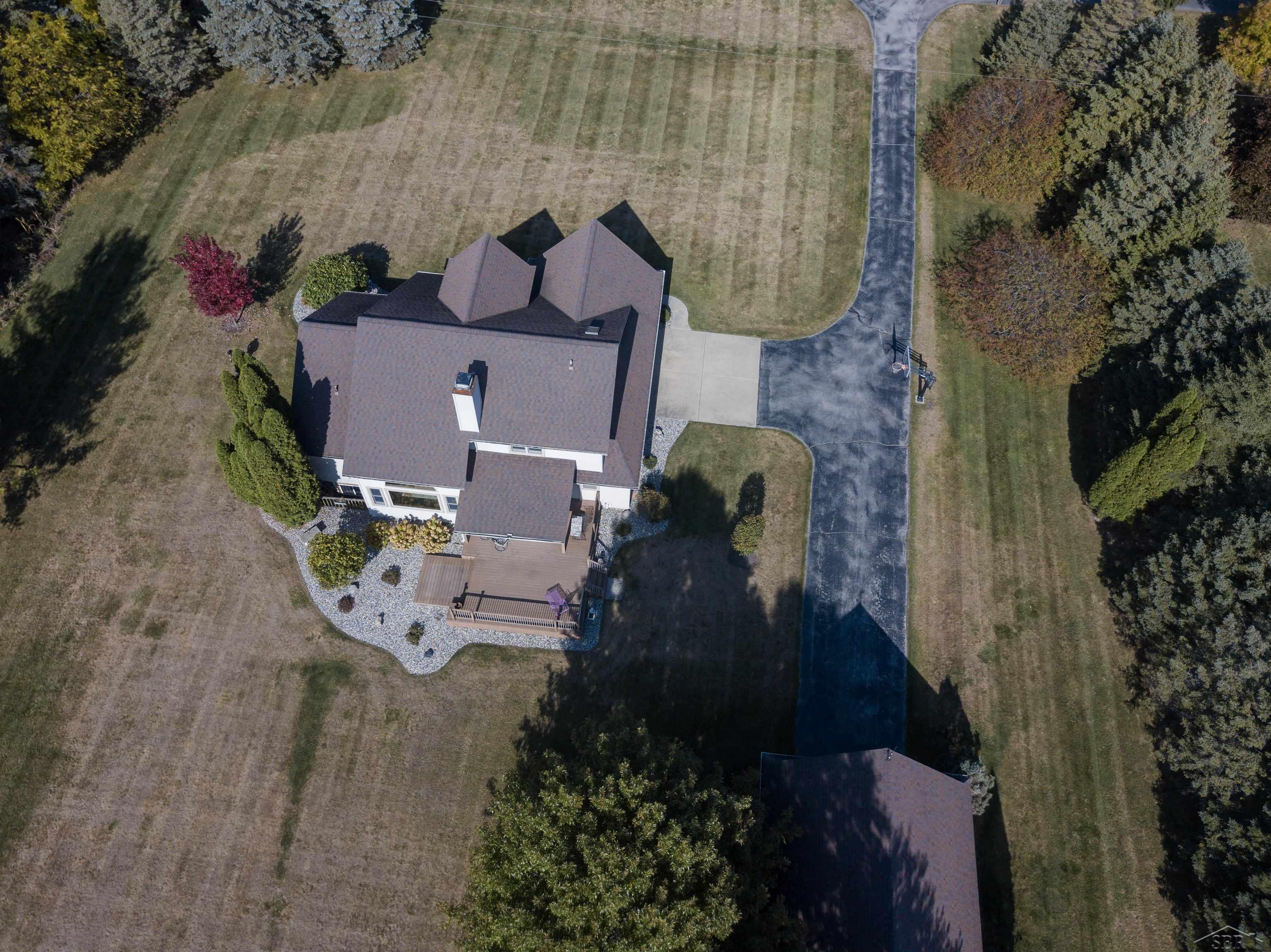 12557 Scott Road Freeland, MI 48623 - Photo 7 of 47