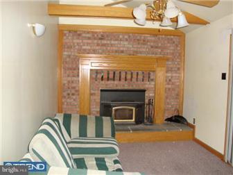 1684 County Line Road Bechtelsville, PA 19505 - Photo 6 of 11 Gallery Image 6