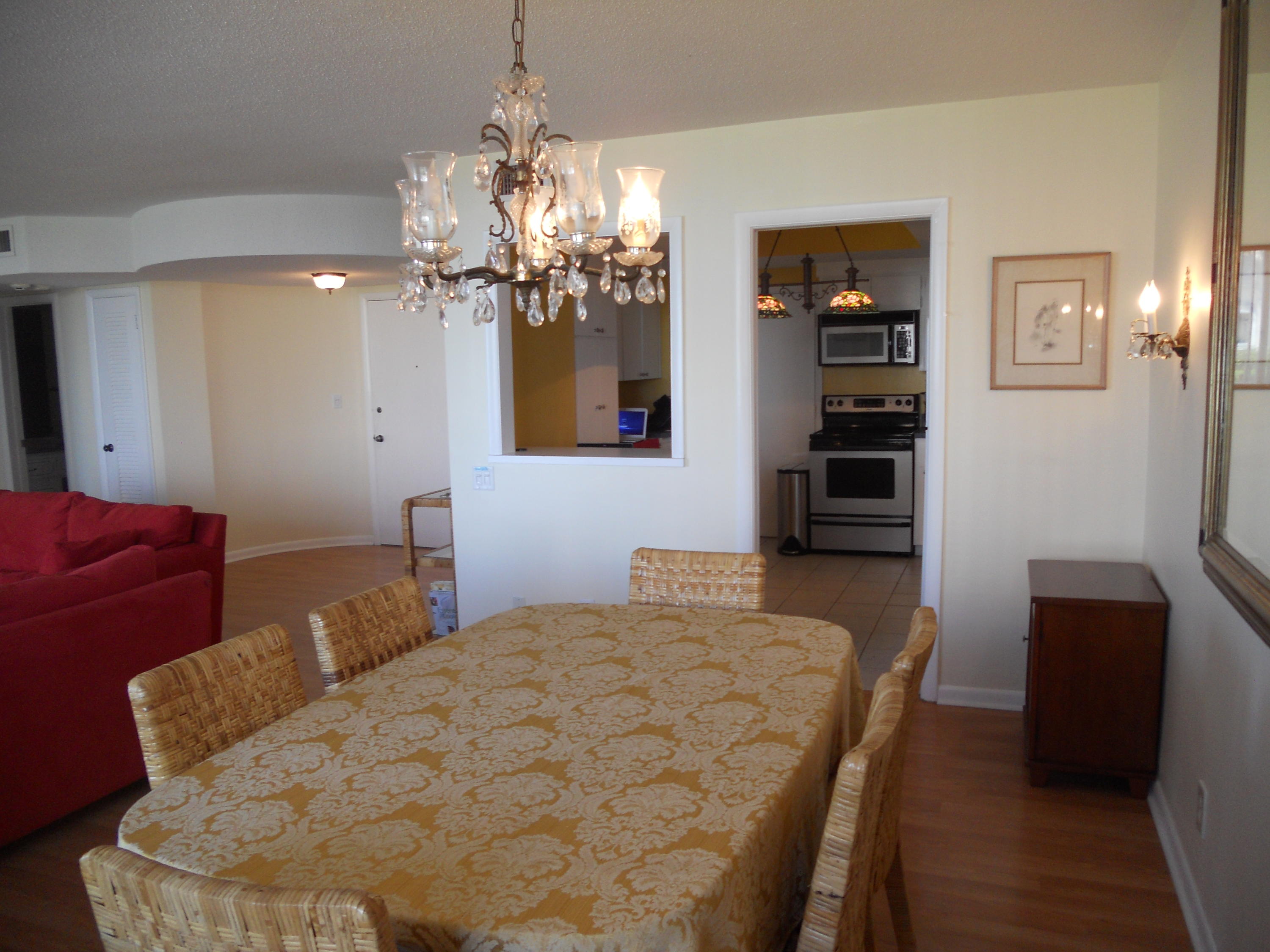 300 South Beach Road, Unit 206 Jupiter, FL 33469 - Photo 5 of 16 Livimg room