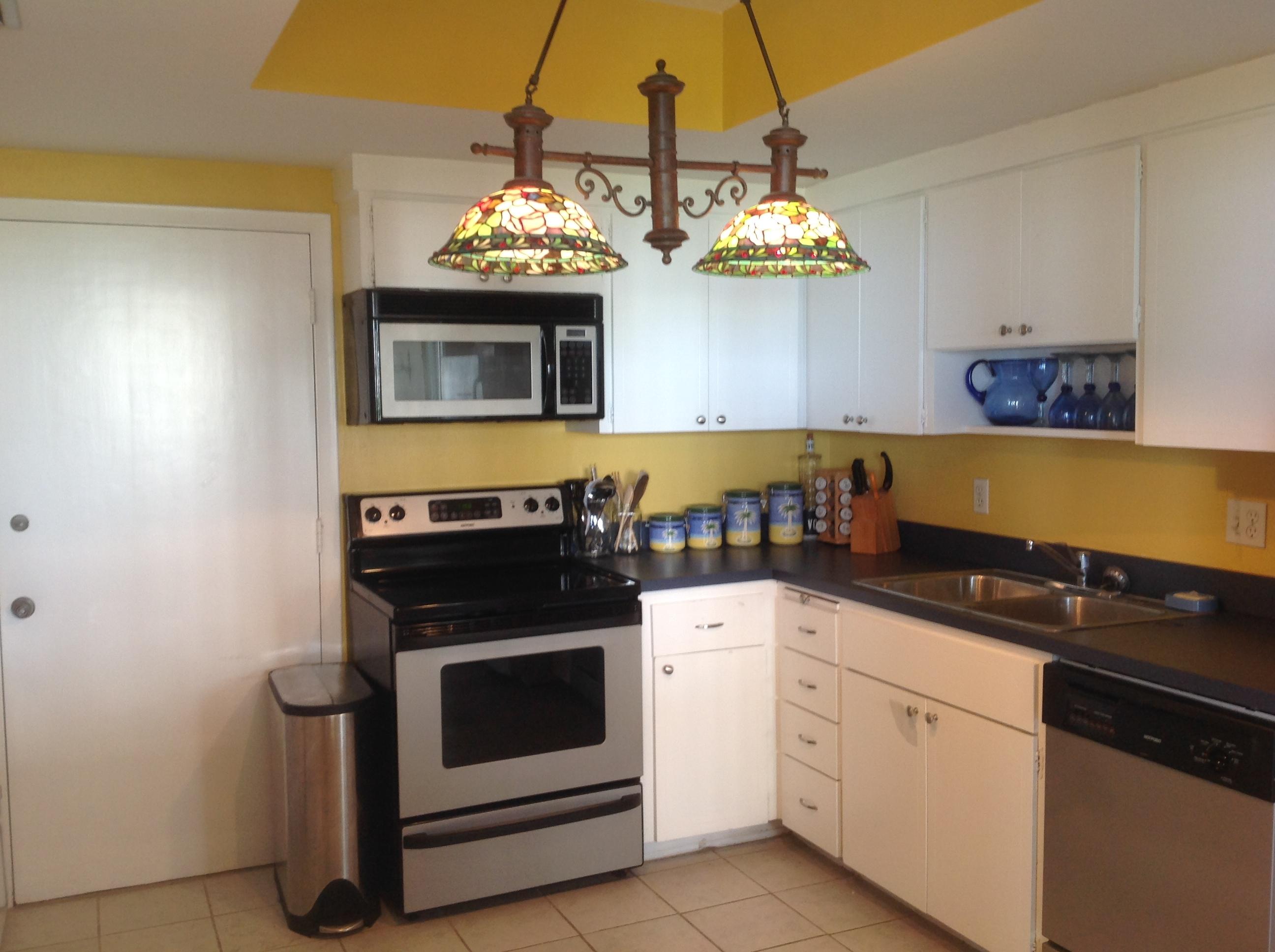300 South Beach Road, Unit 206 Jupiter, FL 33469 - Photo 6 of 16 Kitchen
