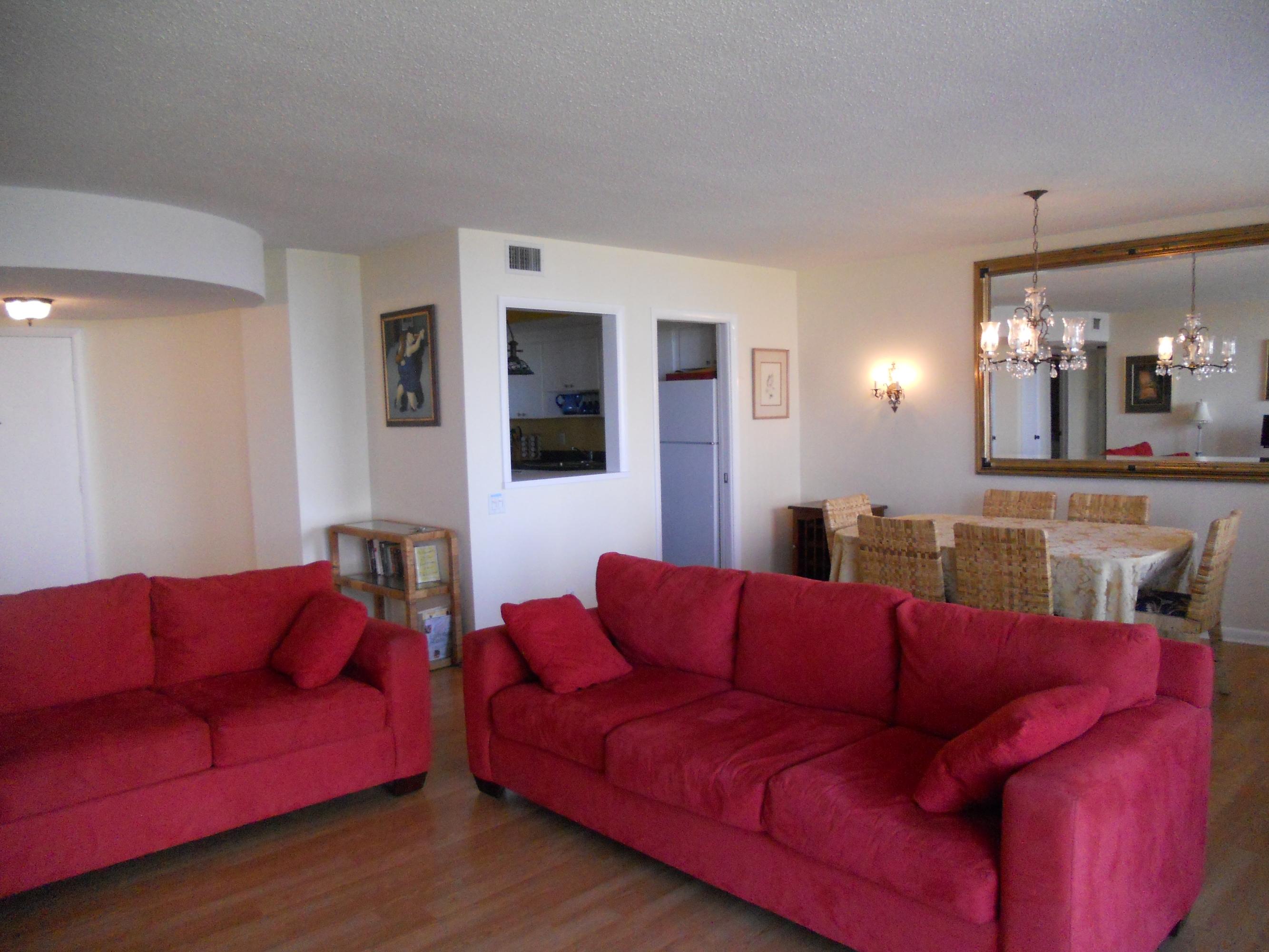 300 South Beach Road, Unit 206 Jupiter, FL 33469 - Photo 8 of 16 Living 2 (2)