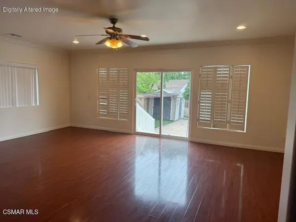 $1,340,000 | 10111 Oak Park Avenue, Northridge, CA 91325