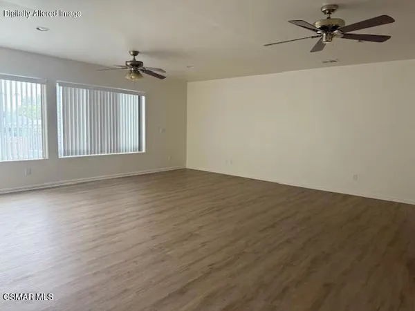 $1,340,000 | 10111 Oak Park Avenue, Northridge, CA 91325