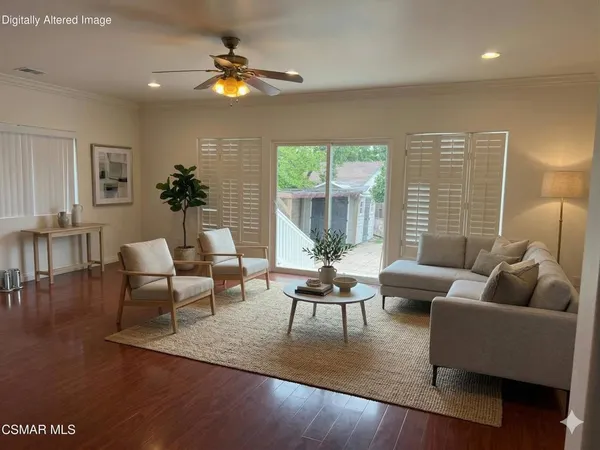 $1,340,000 | 10111 Oak Park Avenue, Northridge, CA 91325