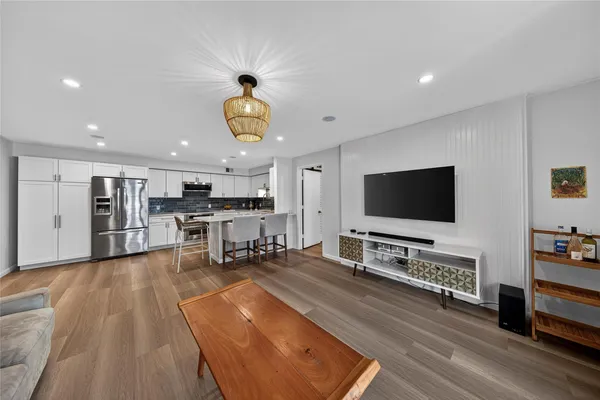 $2,300 | 700 Southeast 2nd Avenue, Unit 318, Deerfield Beach, FL 33441
