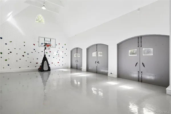 a view of empty room with windows