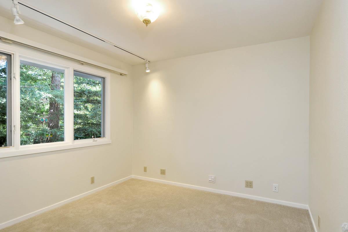 1185 Cañada Road Woodside, CA 94062 - Photo 12 of 22 Gallery Image 12