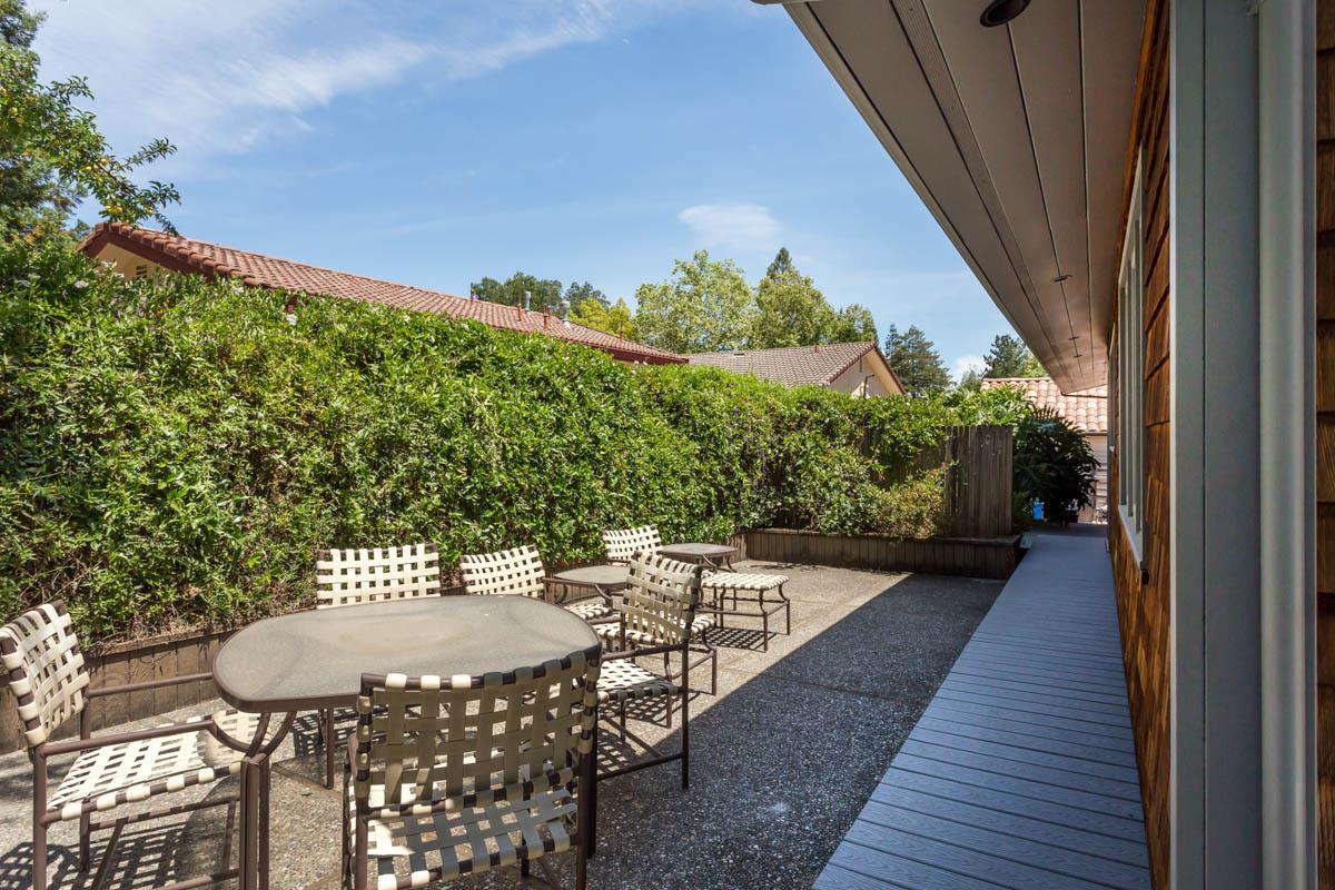 1185 Cañada Road Woodside, CA 94062 - Photo 18 of 22 Gallery Image 18