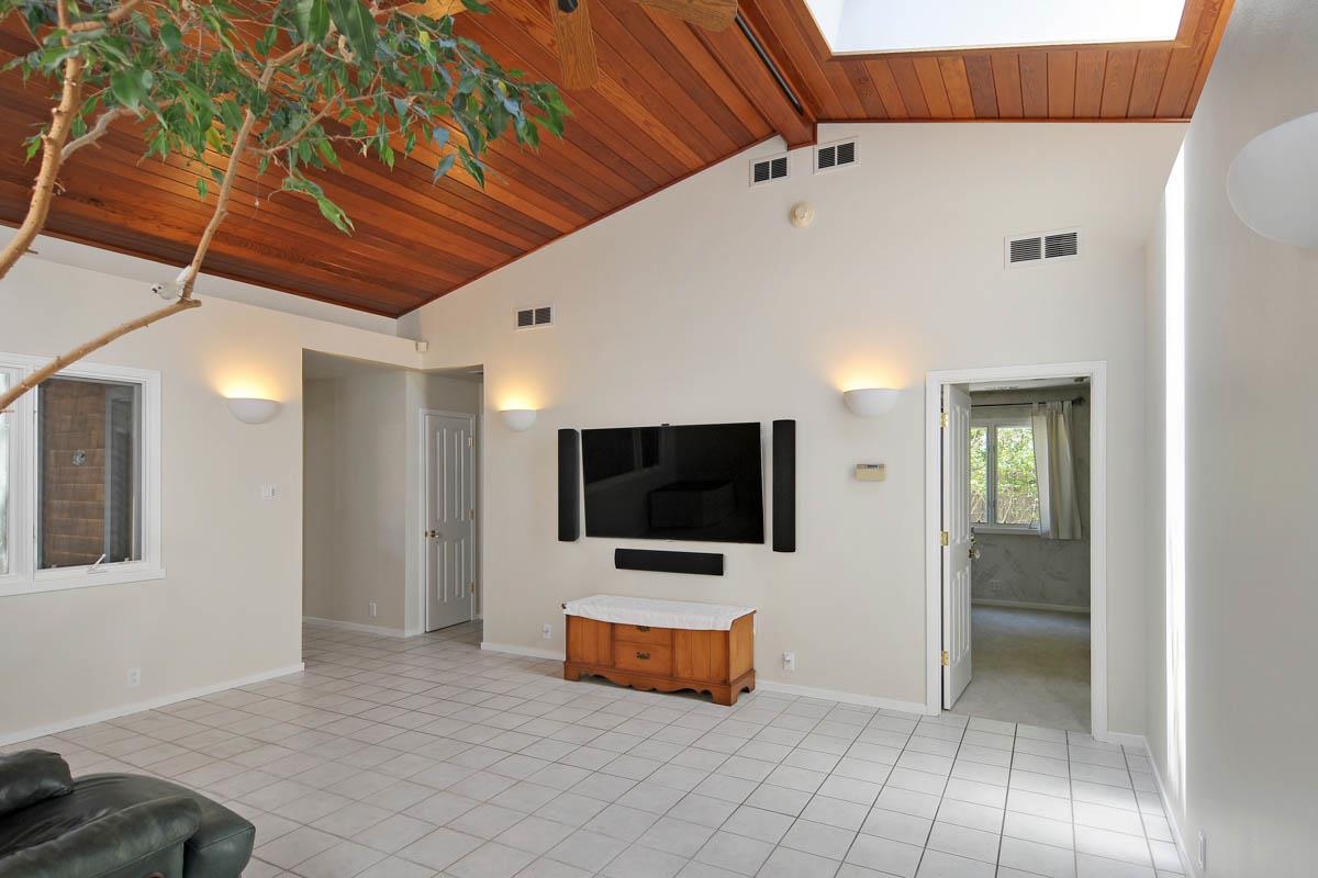 1185 Cañada Road Woodside, CA 94062 - Photo 3 of 22 Gallery Image 3