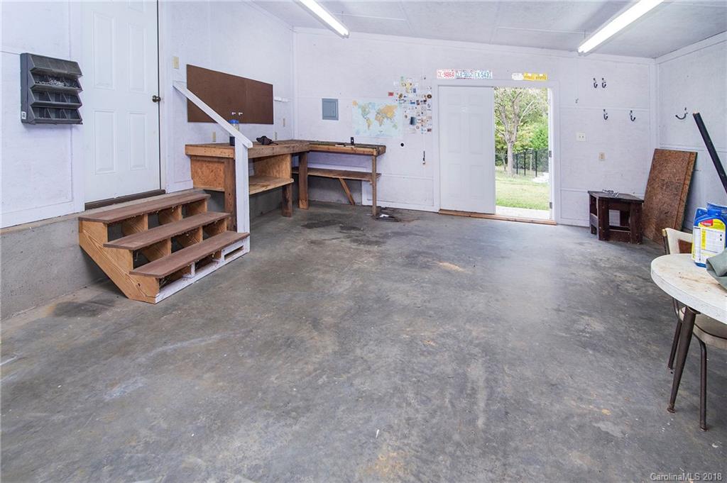 4154 Henry Dellinger Road Maiden, NC 28650 - Photo 22 of 29 Gallery Image 22