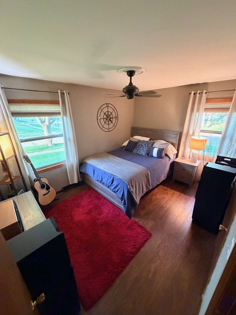 827 Sunbury Road South Elgin, IL 60177 - Photo 13 of 19 Gallery Image 13