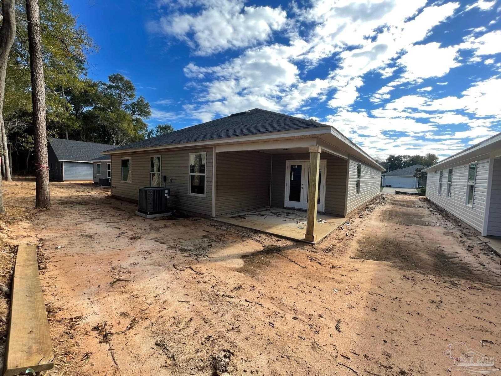 5447 Cherub Circle Milton, FL 32583 - Photo 2 of 7