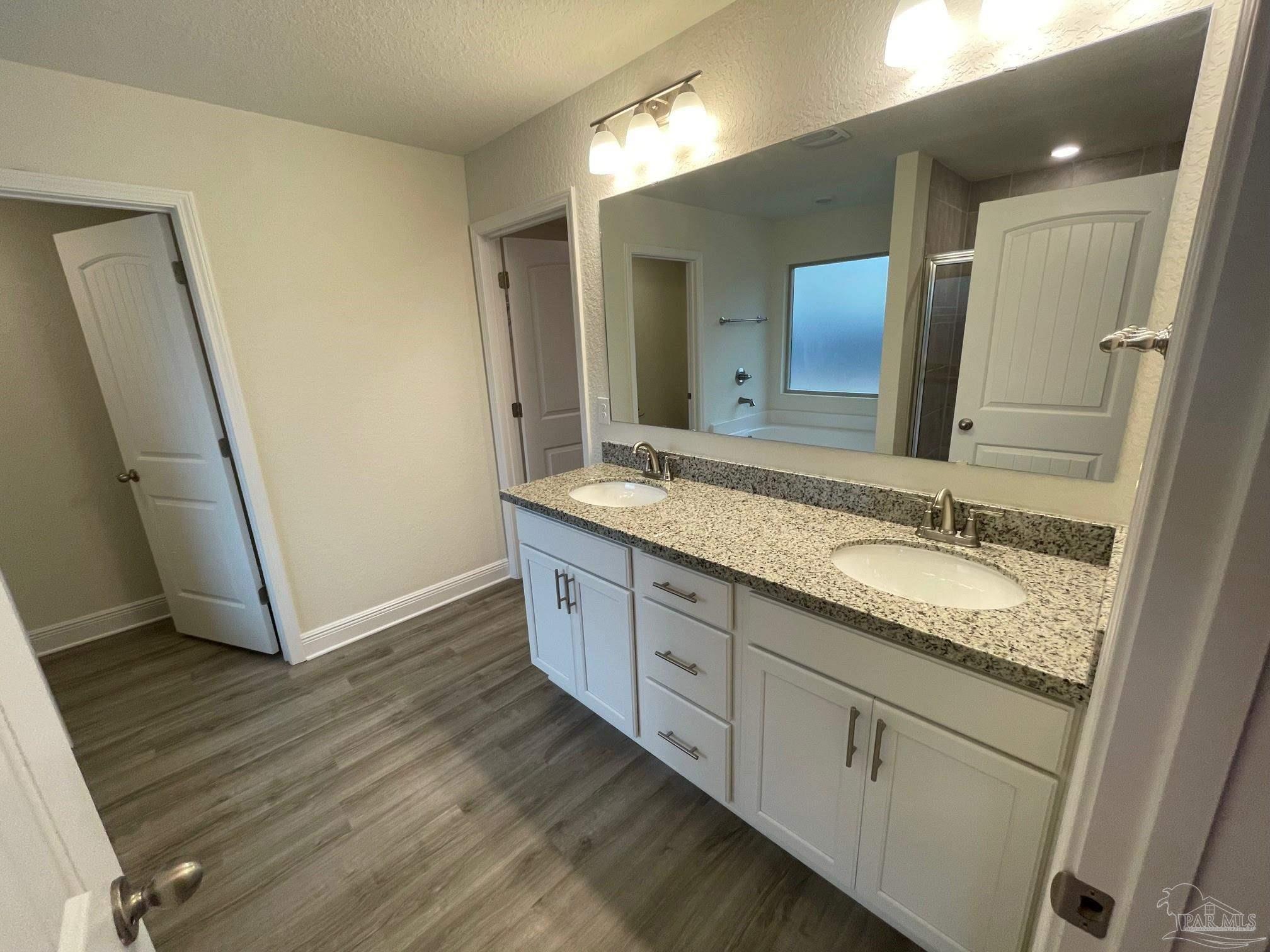 5447 Cherub Circle Milton, FL 32583 - Photo 3 of 7