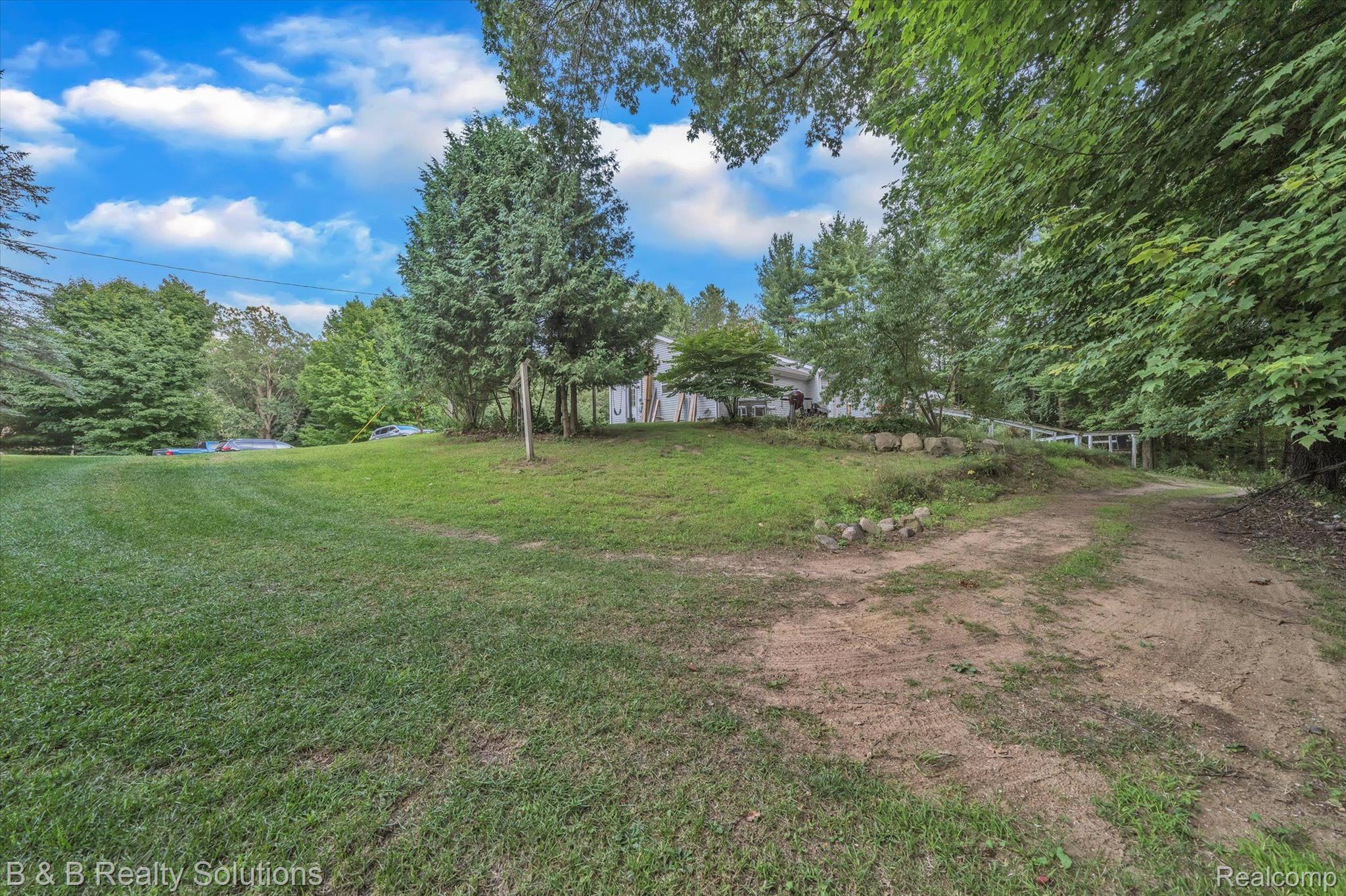 3943 5 Lakes Road North Branch, MI 48461 - Photo 45 of 51 Gallery Image 45